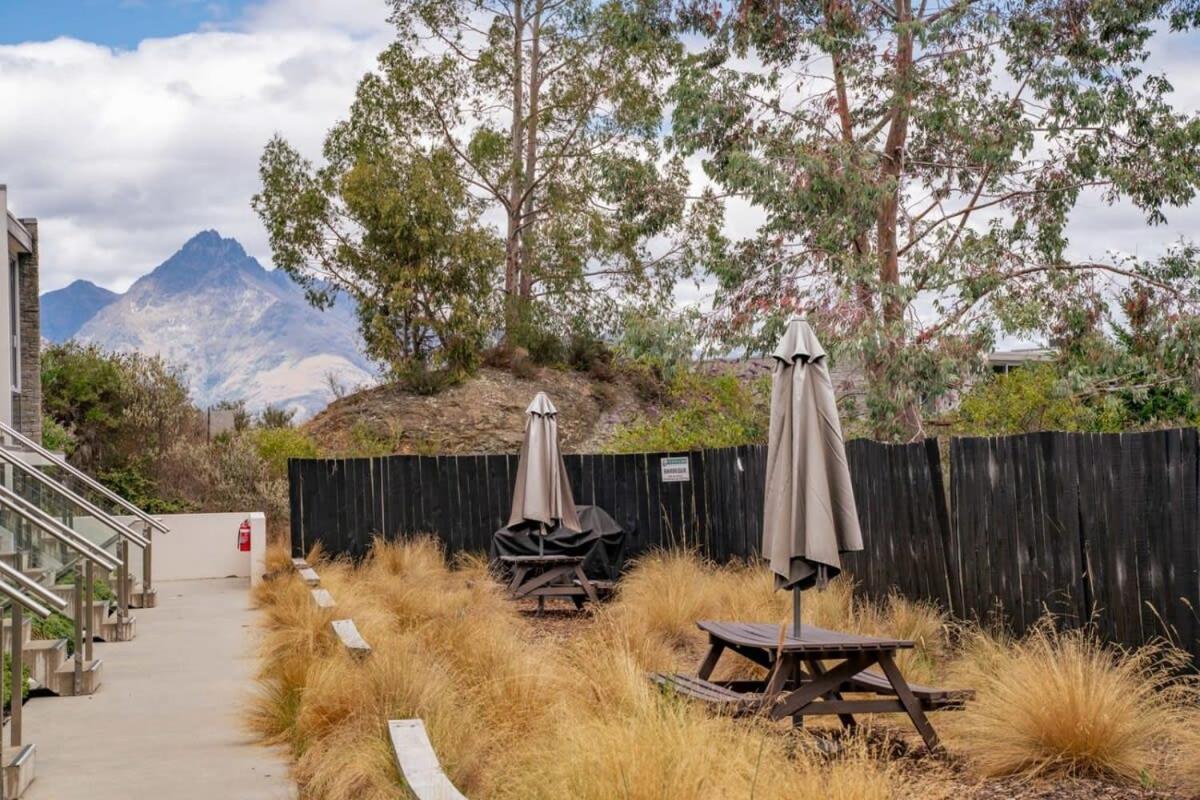 Tranquil Modern Studio Queenstown Exterior foto